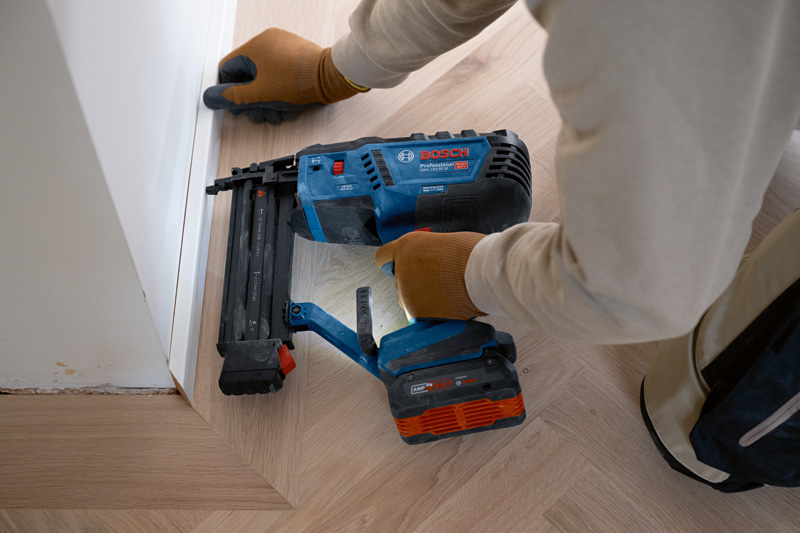 BOSCH Akku-Holznagler GNH 18V-50 M in L-BOXX BOSCH Akku-Holznagler GNH 18V-50 M in L-BOXX