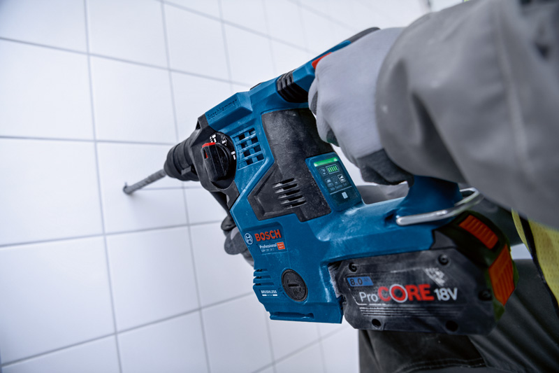 BOSCH Akku-Bohrhammer mit SDS plus GBH 18V-28 C in L-BOXX BOSCH Akku-Bohrhammer mit SDS plus GBH 18V-28 C in L-BOXX