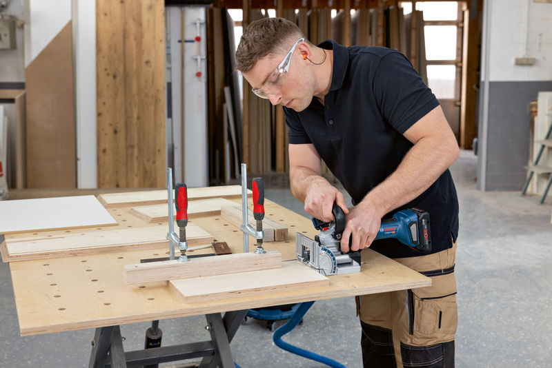 BOSCH Akku-Flachdübelfräse GFF 18V-22 in L-BOXX
